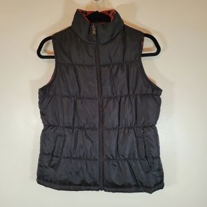 Womens Merona Reversible Puffy Vest Black and Red Plaid Small